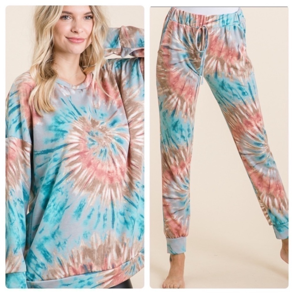 Woman’s multi colored, tie-dye, jogger and top lounge set